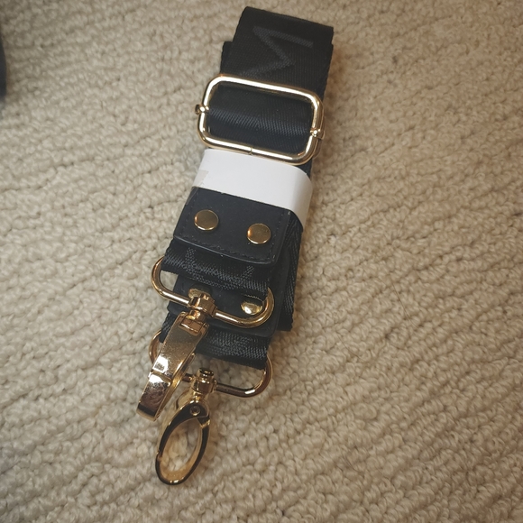 NWOT Montage Vegan Cork Leather Crossbody Bag - Picture 7 of 8